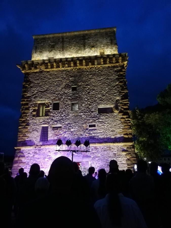 Casavacanza Villa D Funny Βιαρέτζιο Εξωτερικό φωτογραφία
