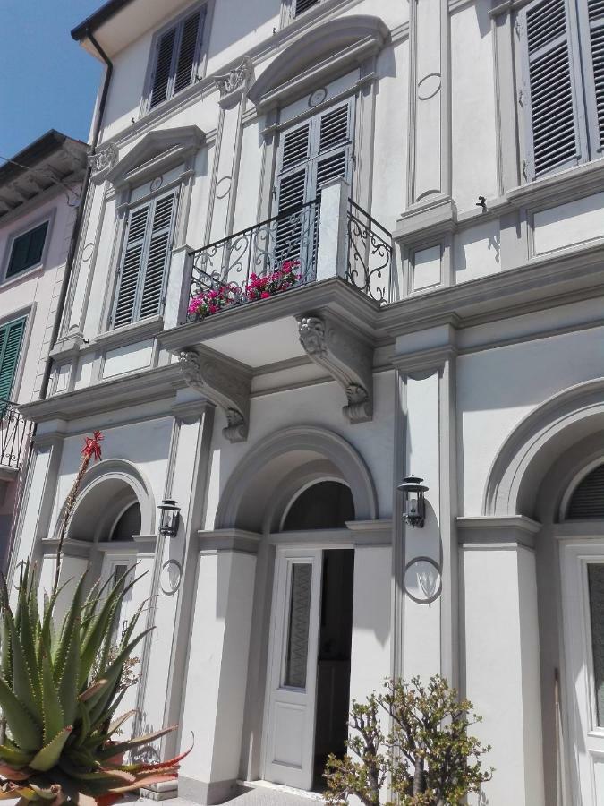 Casavacanza Villa D Funny Βιαρέτζιο Εξωτερικό φωτογραφία
